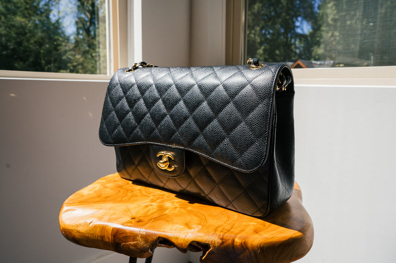 Chanel Black Quilted Caviar Jumbo Double Flap