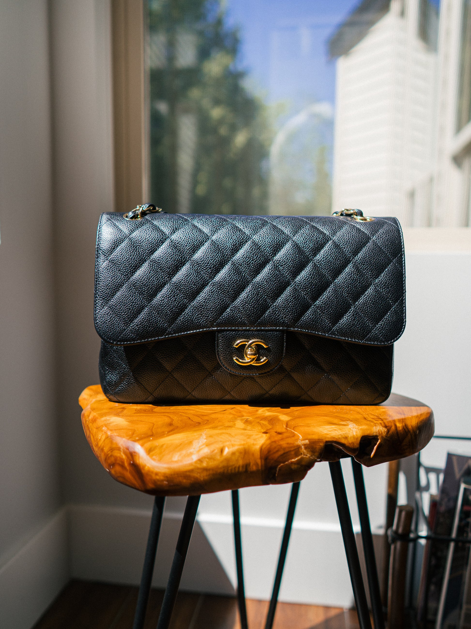 Chanel Black Quilted Caviar Jumbo Double Flap