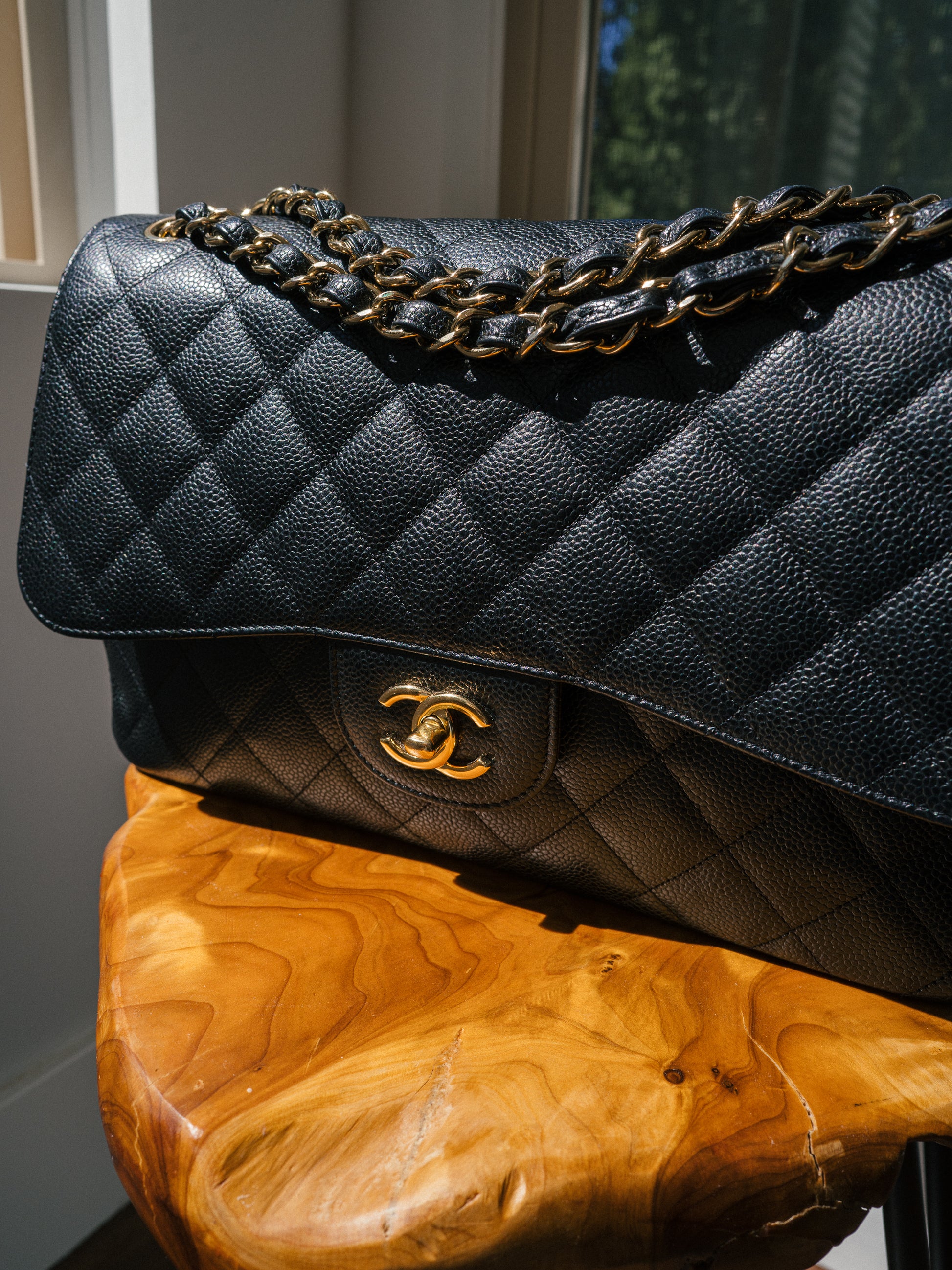Chanel Black Quilted Caviar Jumbo Double Flap